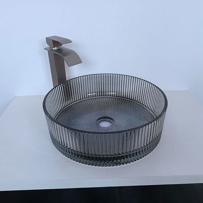 حوض غسيل زجاجي باللون الرمادي ، خطوط عمودية أسطوانية ، مغاسل حوض الحمام